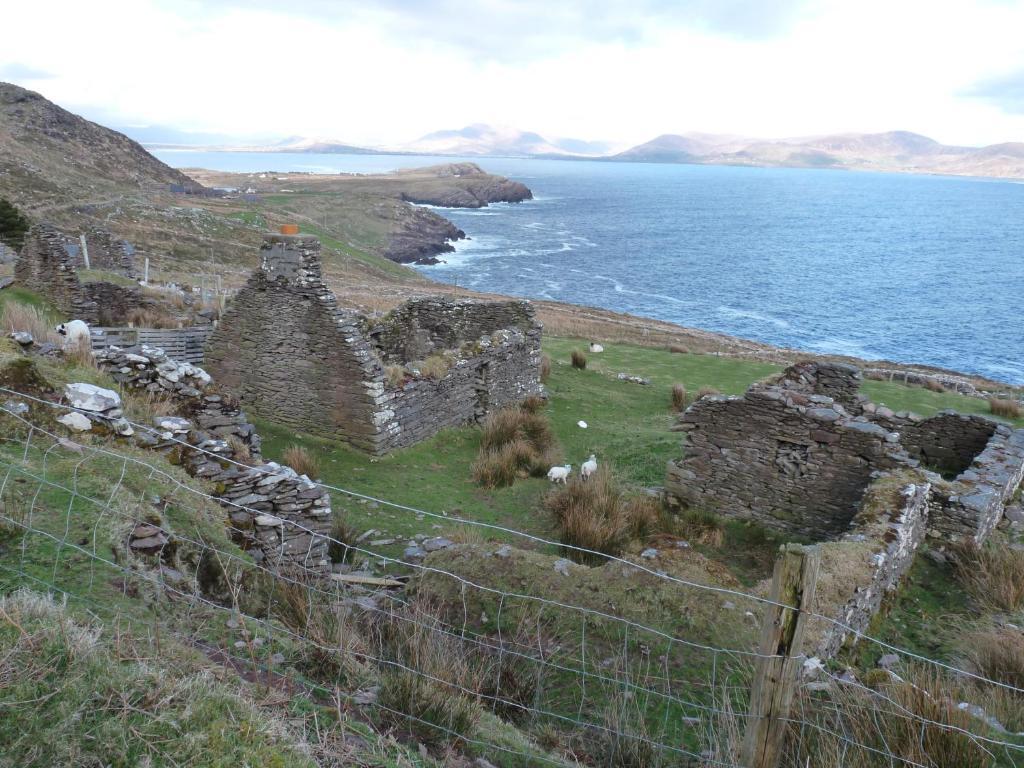 Skellig Cottages Балинскелигс Екстериор снимка